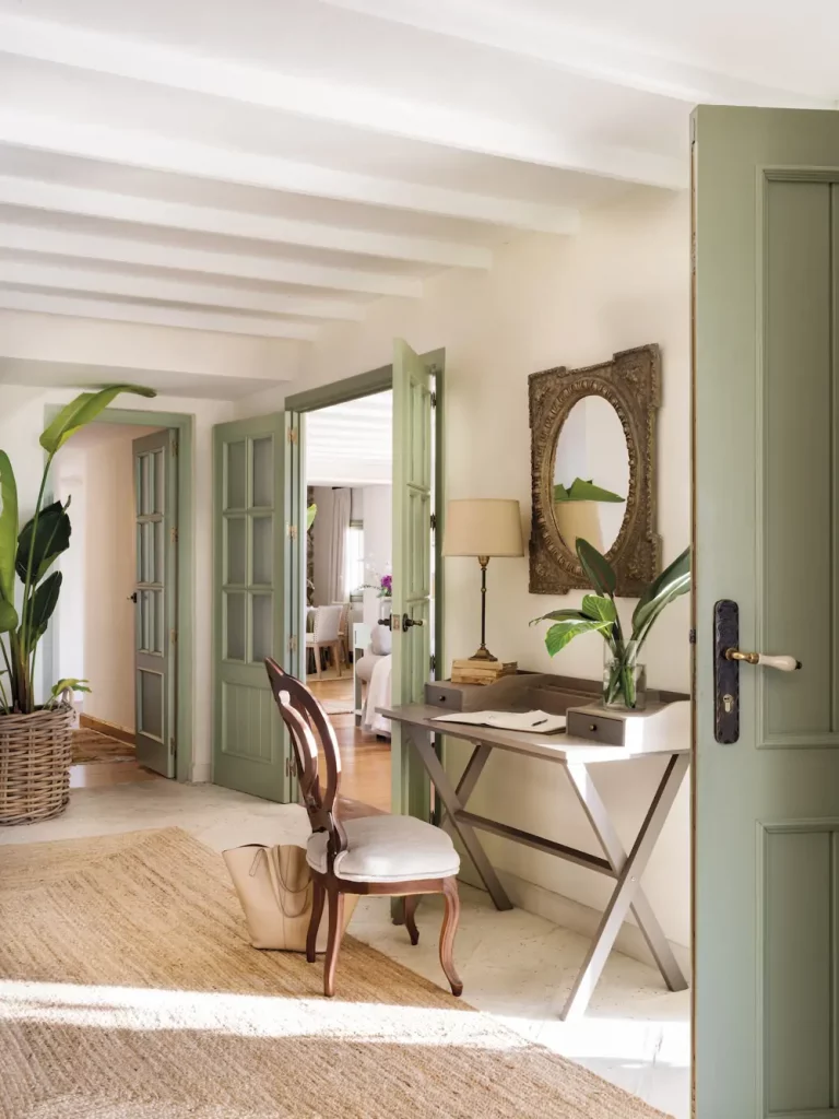 Un recibidor acogedor y elegante 5